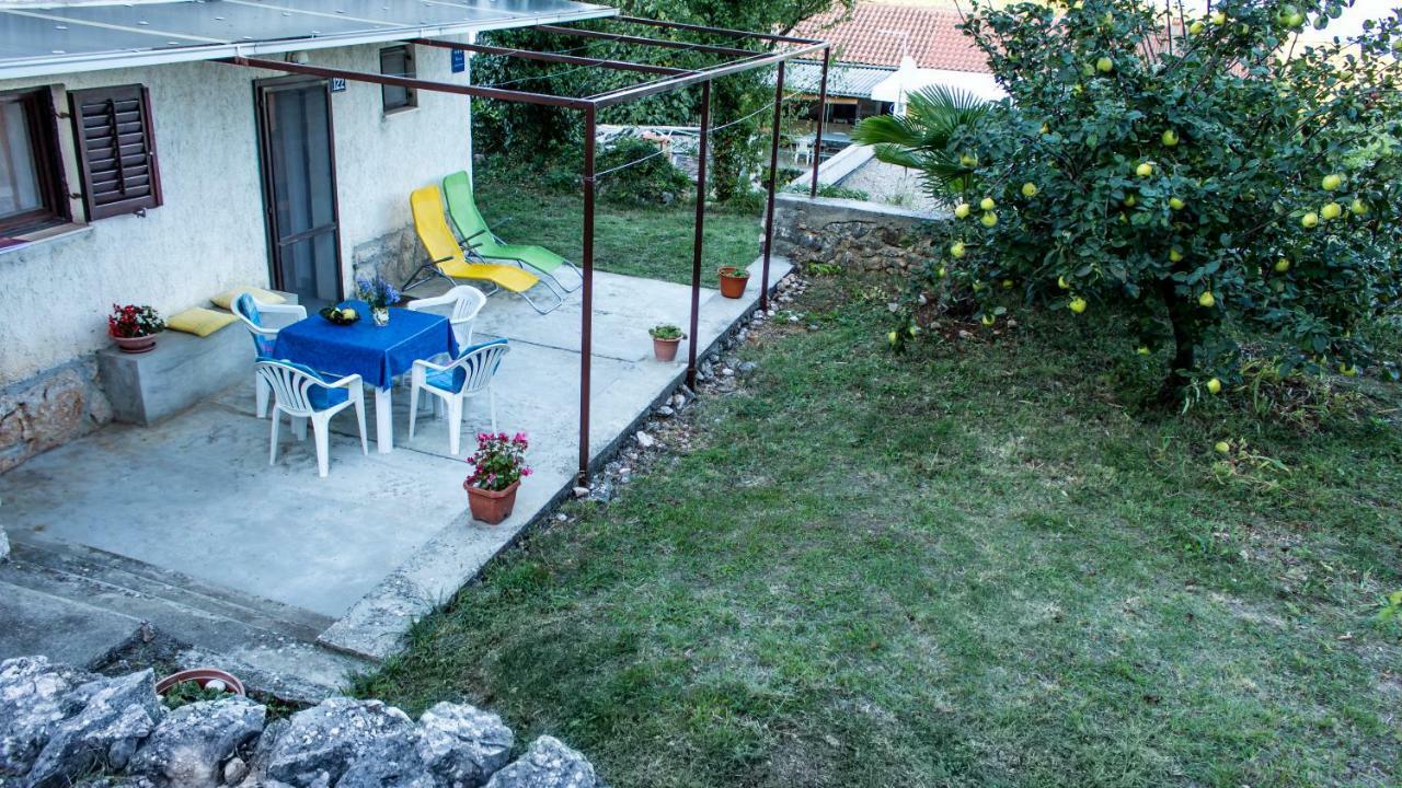Apartman Dina Risika Exteriér fotografie
