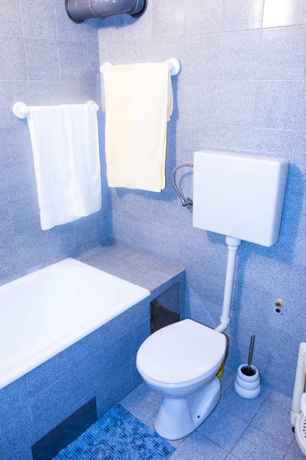 Apartman Dina Risika Exteriér fotografie